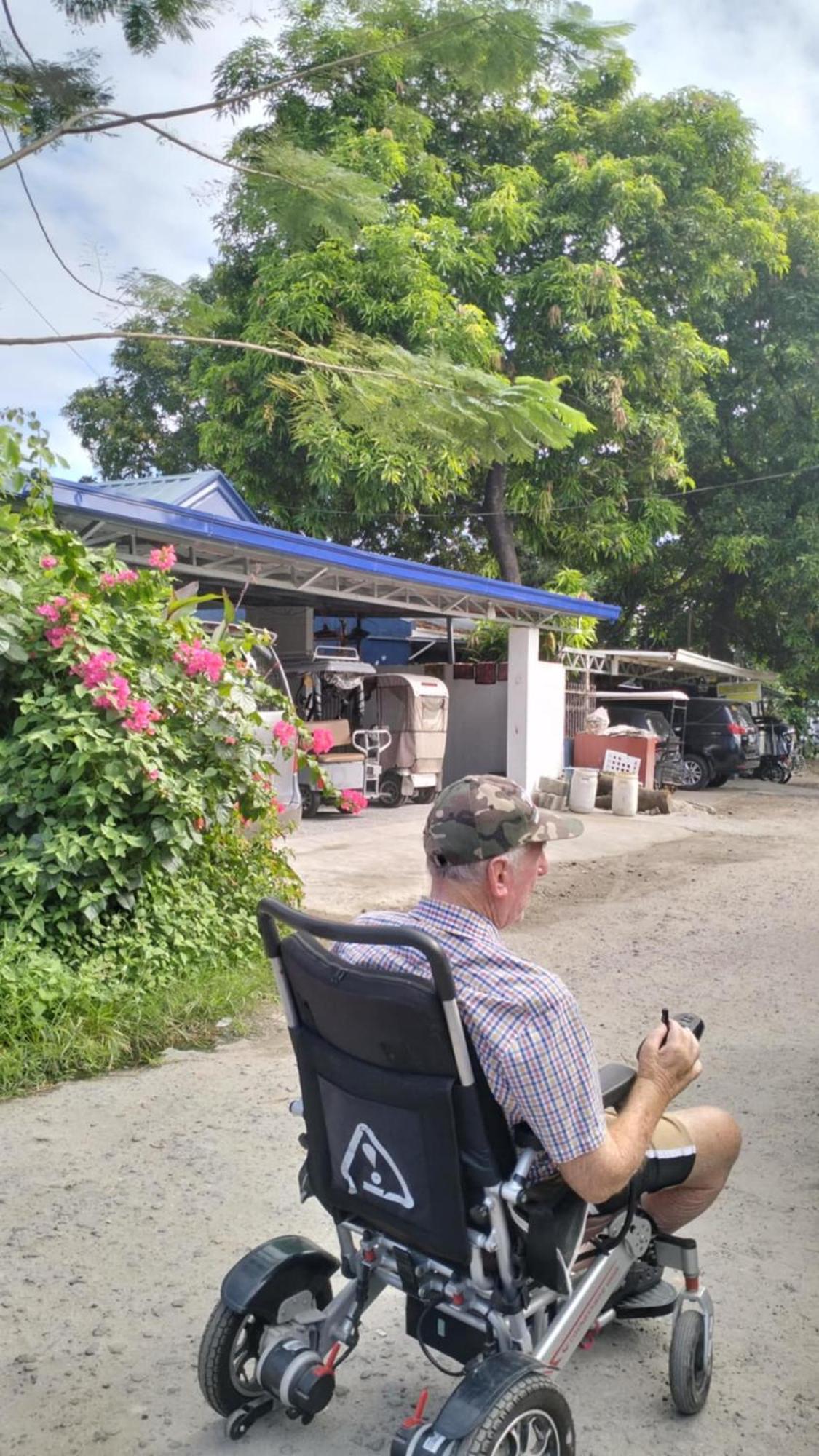 Angeles City Guesthouse Eksteriør billede