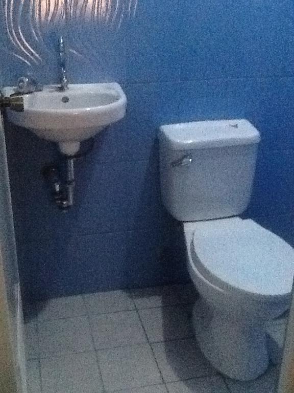 Angeles City Guesthouse Eksteriør billede